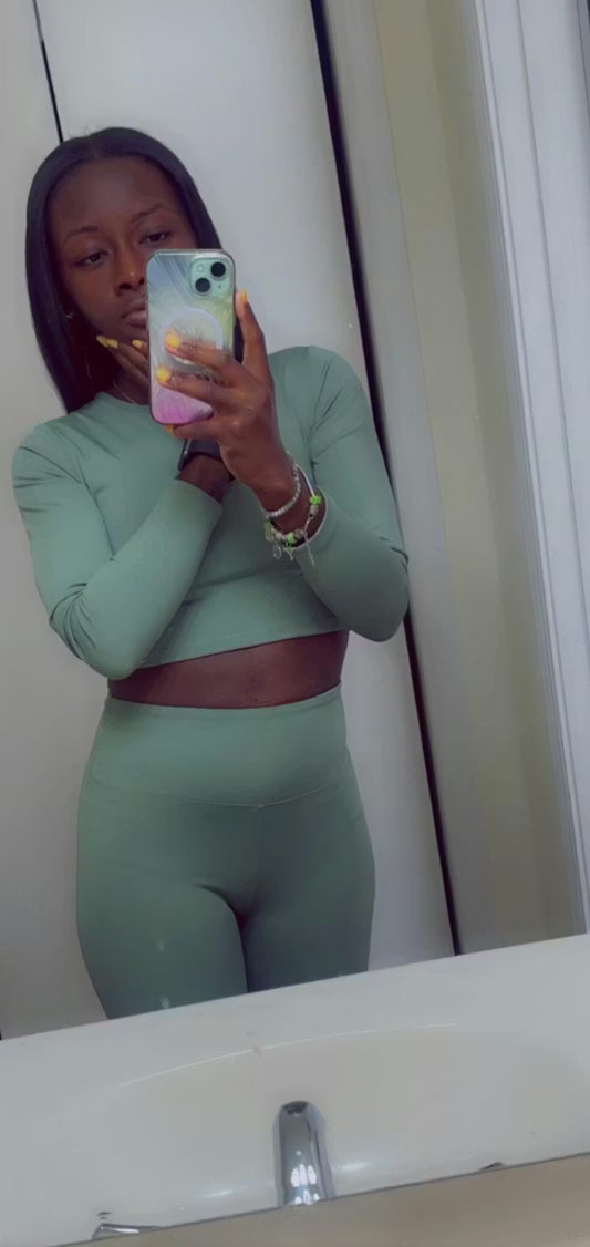 Long Sleeve Crop Top & High Waist Leggings Activewear Set